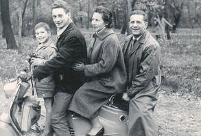La famille Golgevit. De gauche à droite : Elie, Jean, Eva et Chaïm.